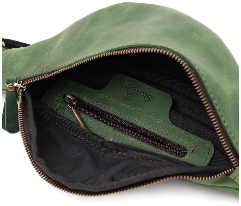 Мужская сумка-бананка из качественной винтажной кожи зеленого цвета Shvigel 95110 modnotak фото №7