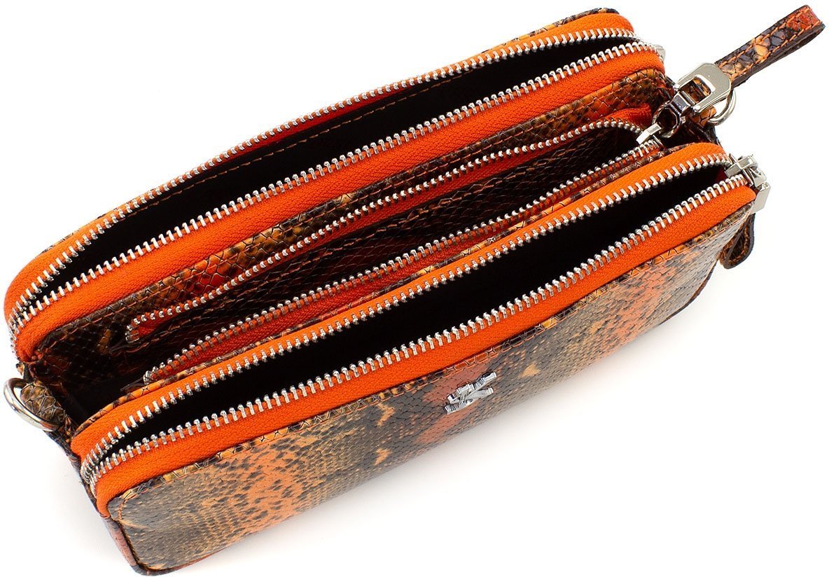 Женская оранжевая плечевая сумка из натуральной кожи на три молнии KARYA (19613)