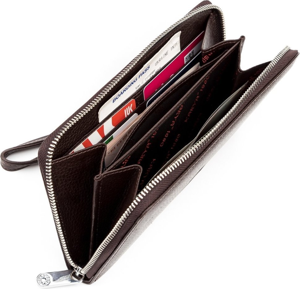 Коричневий шкіряний чоловічий гаманець-клатч на блискавці KARYA (2417068)