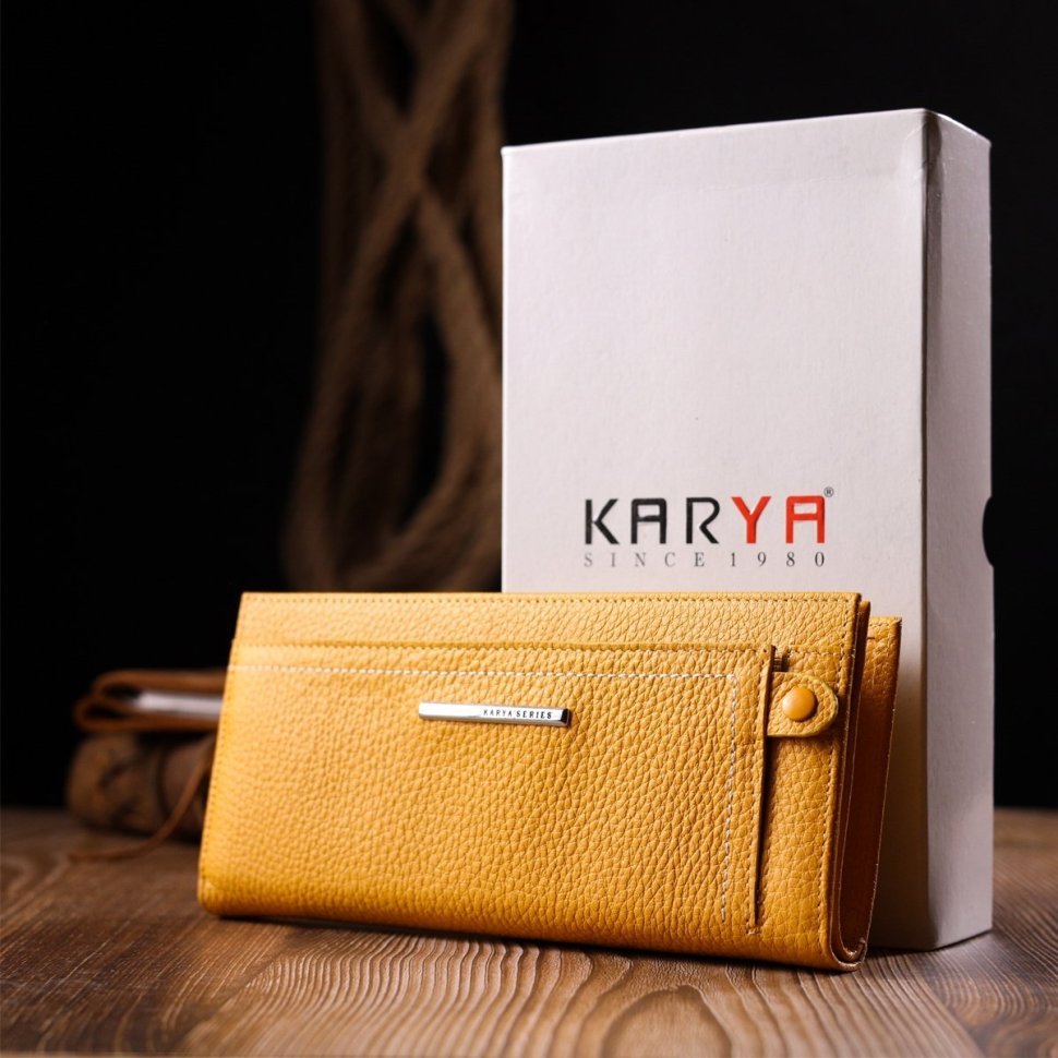 Крупный женский кошелек желтого цвета из натуральной кожи KARYA (2421097)