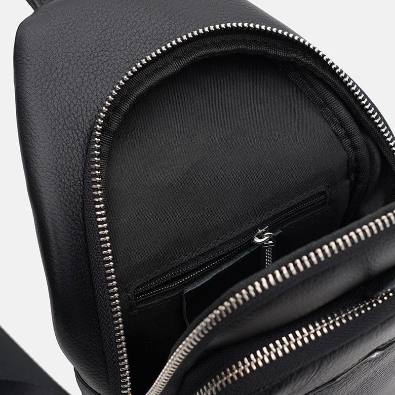 Чоловічий шкіряний рюкзак-слінг чорного кольору з однією лямкою Ricco Grande (56011)