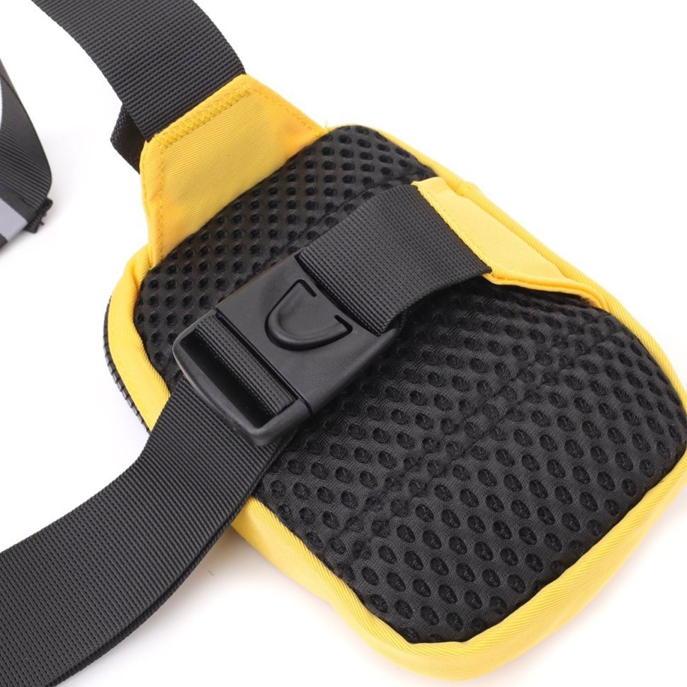 Яркая компактная слинг-сумка из прочного текстиля на каждый день Vintage желтого цвета 97611 modnotak фото №4