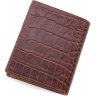 Функциональный кожаный кошелек коричневого цвета с тиснением KARYA (12355) - 3