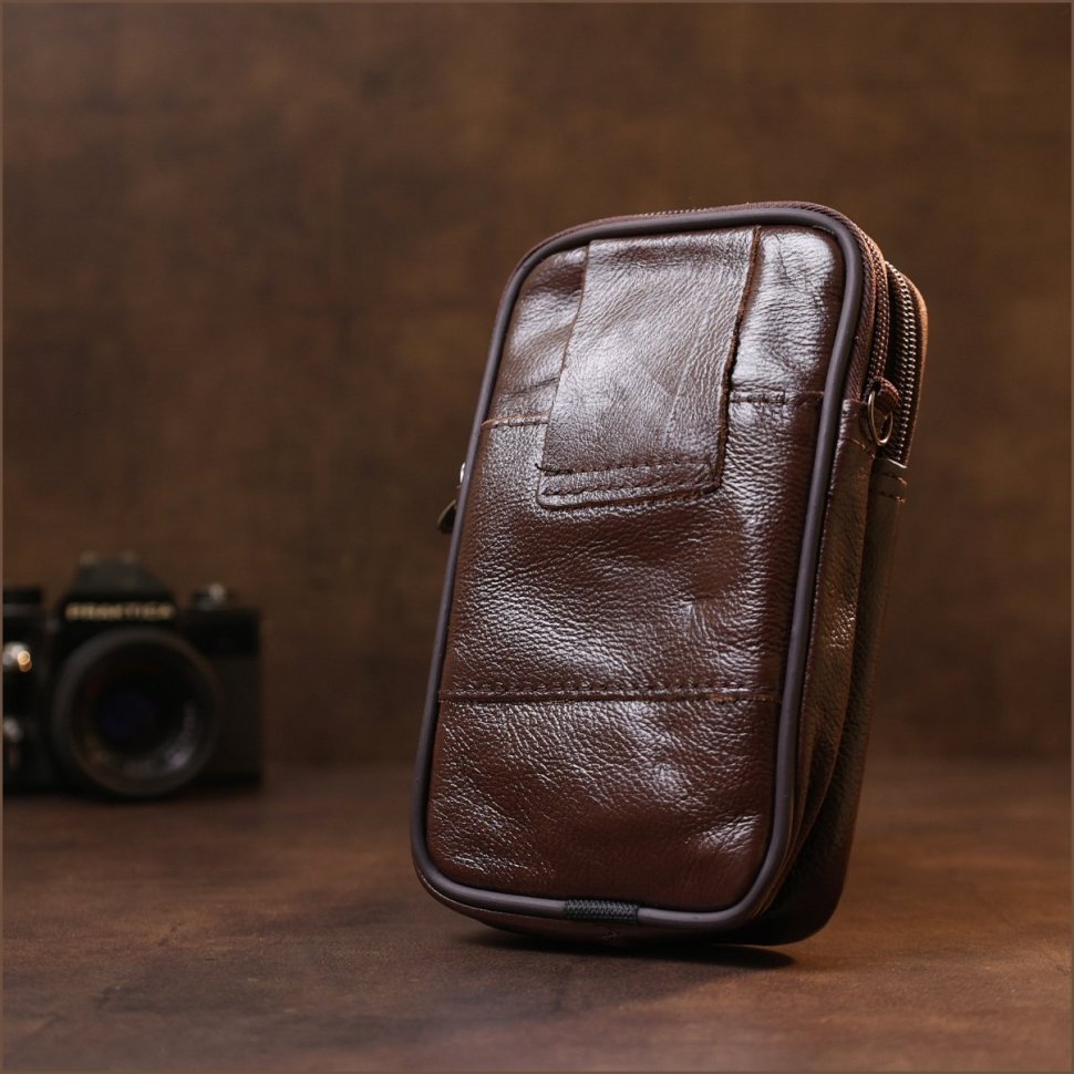 Чоловіча маленька шкіряна сумка на пояс коричневого кольору Vintage 2420471