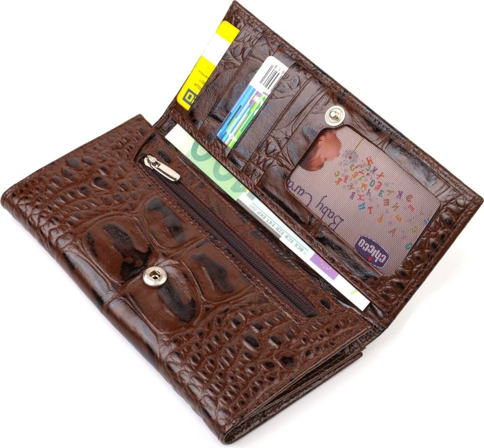 Жіночий гаманець із натуральної шкіри з тисненням під крокодила в коричневому кольорі CANPELLINI (2421848)