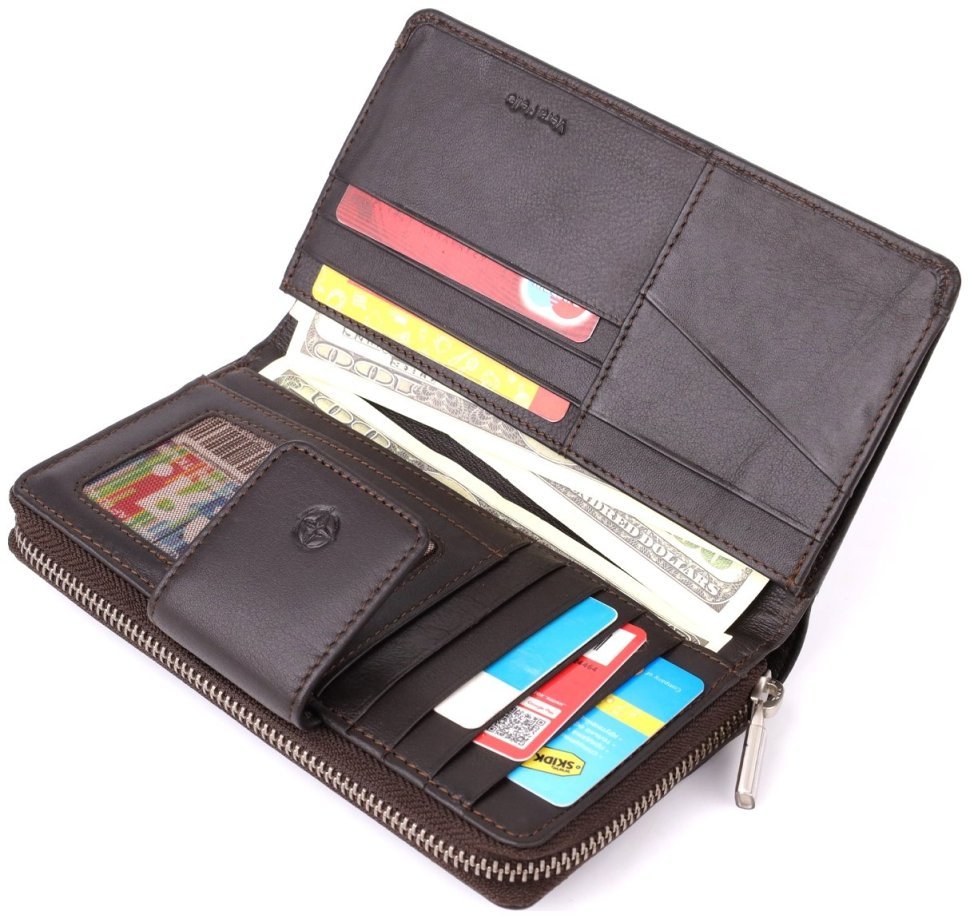 Вместительный женский кошелек из гладкой кожи с отделением на молнии для купюр и карт на кнопке Tony Perotti коричневого цвета 108512 modnotak фото №8
