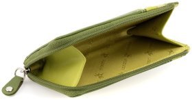 Маленький женский картхолдер зеленого цвета из натуральной кожи Visconti Phi Phi 68912