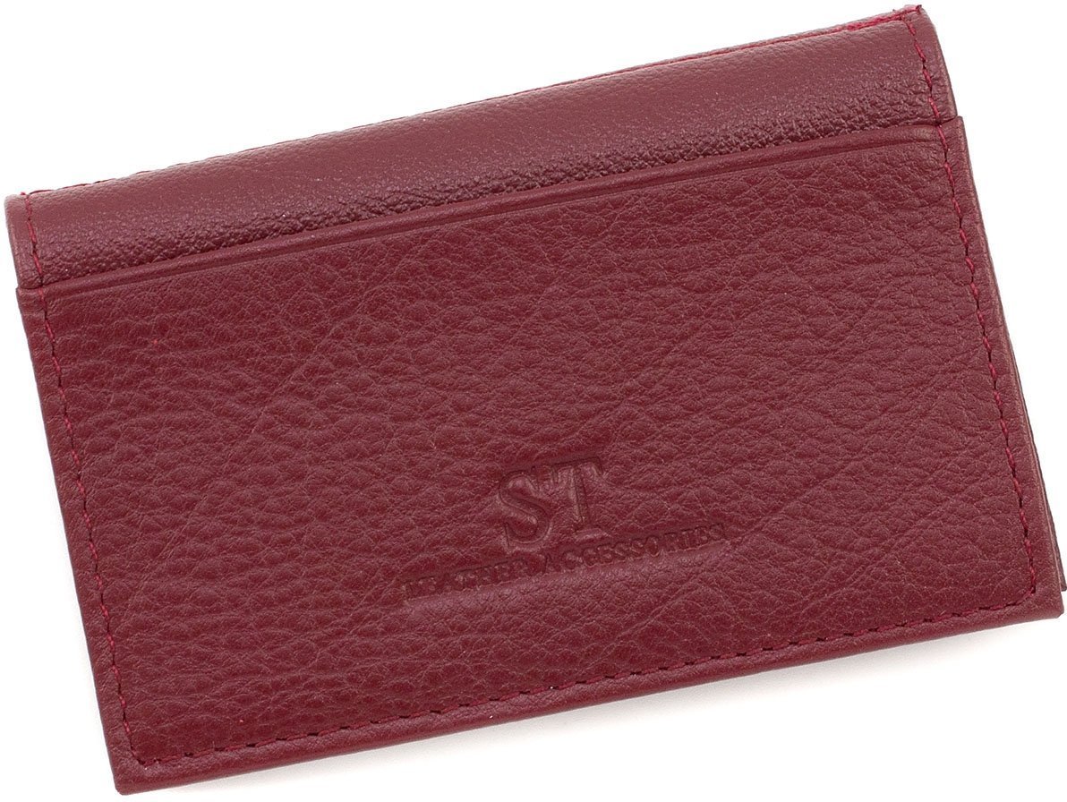 Шкіряне жіноче обкладинка для документів маленького розміру в бордовому кольорі ST Leather (14007)