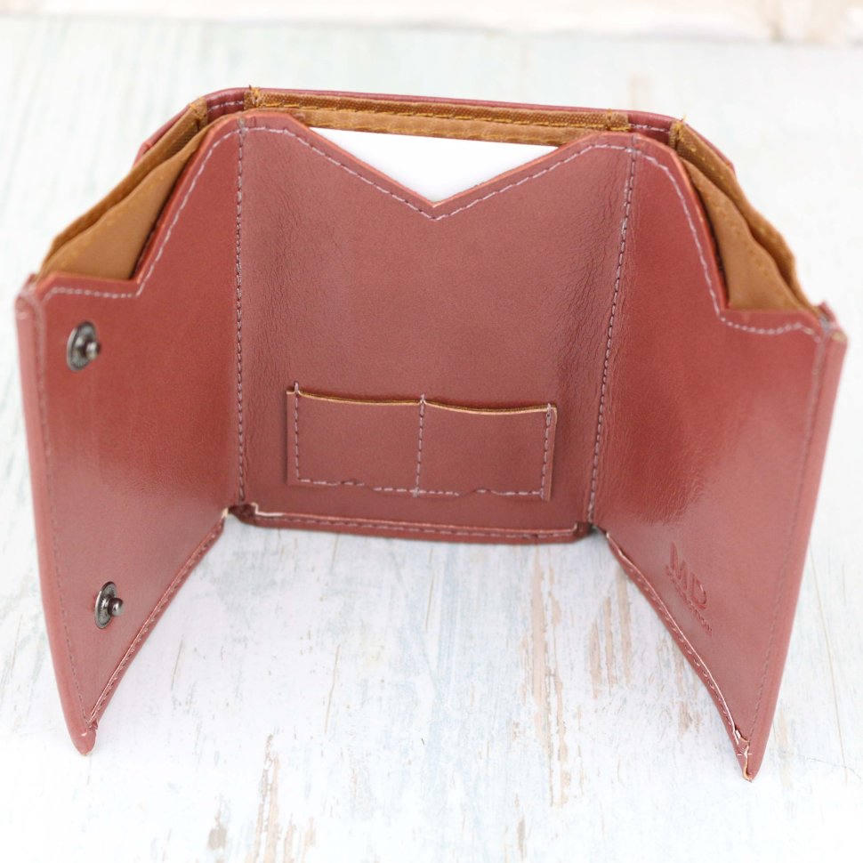 Темно-пудровый женский кошелек маленького размера на кнопках из кожзама MD Leather (21515)