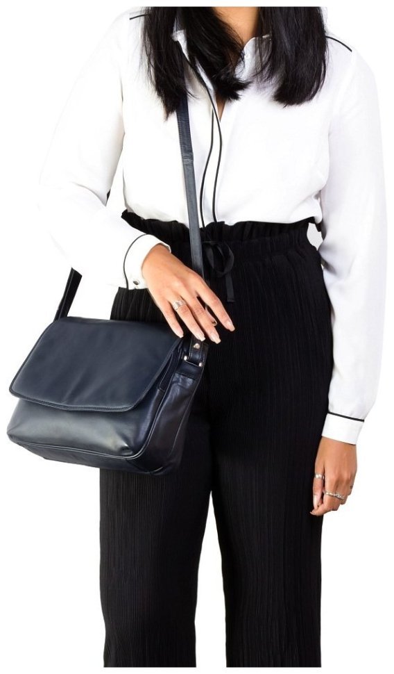 Жіноча сумка через плече із високоякісної шкіри графітового кольору Visconti 70714
