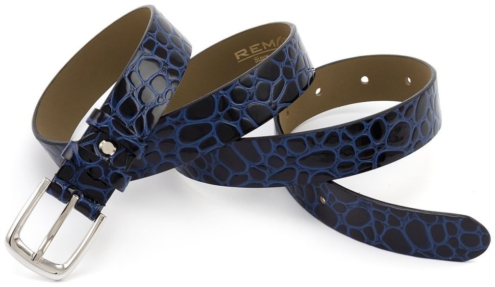 Женский ремень из лаковой кожи с фактурой под рептилию Remar 30121 синего цвета modnotak фото №4