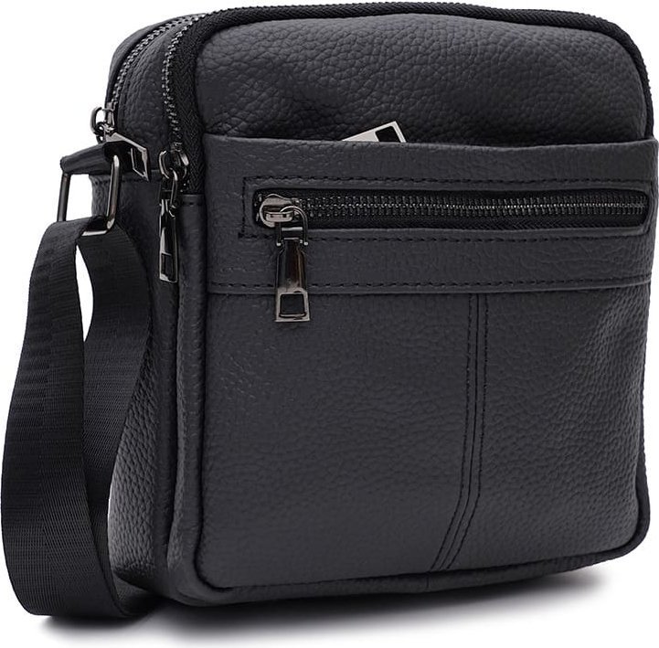 Недорога чоловіча шкіряна сумка через плече в чорному кольорі на два відсіки Keizer (21886)