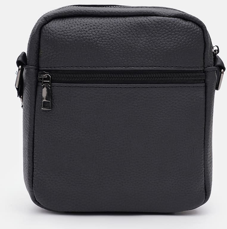 Недорога чоловіча шкіряна сумка через плече в чорному кольорі на два відсіки Keizer (21886)