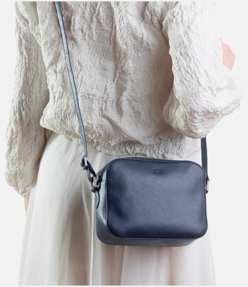 Женская кожаная сумка кросс-боди в темно-синем цвете Yoshi Belmont (Великобритания) 94414 modnotak фото №5