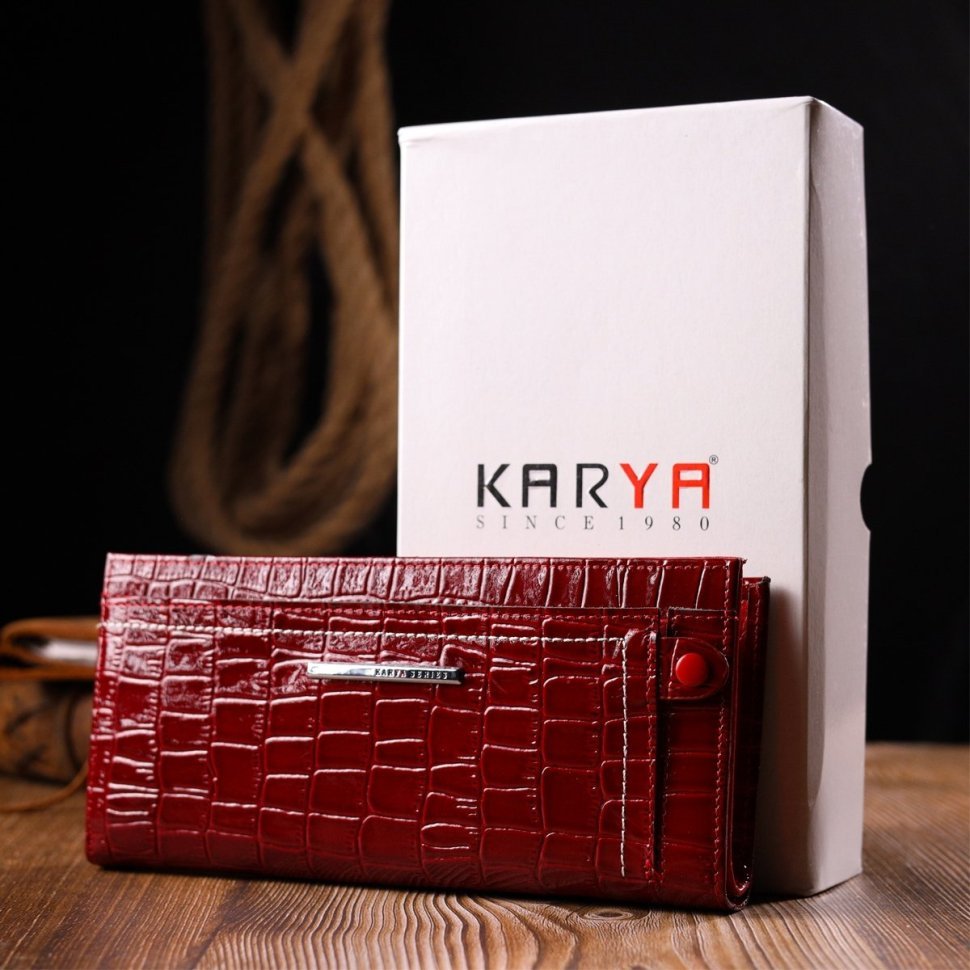 Бордовий жіночий горизонтальний гаманець із натуральної шкіри під крокодила KARYA (2421100)