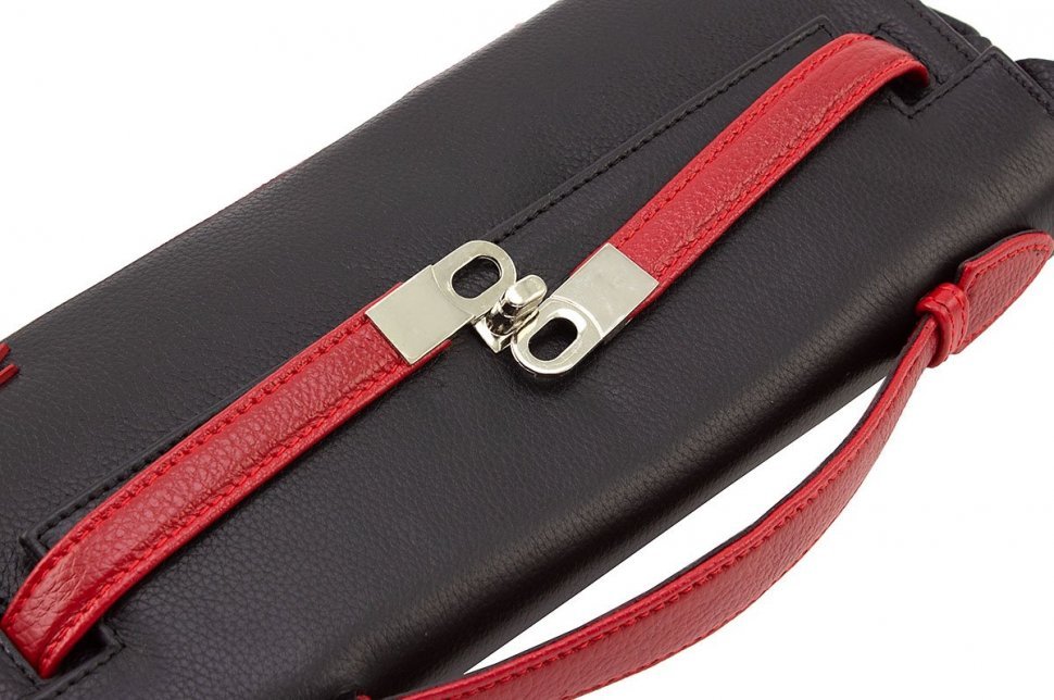 Чорно-червона жіноча сумка-клатч із натуральної шкіри з поворотною застібкою KARYA (19601)