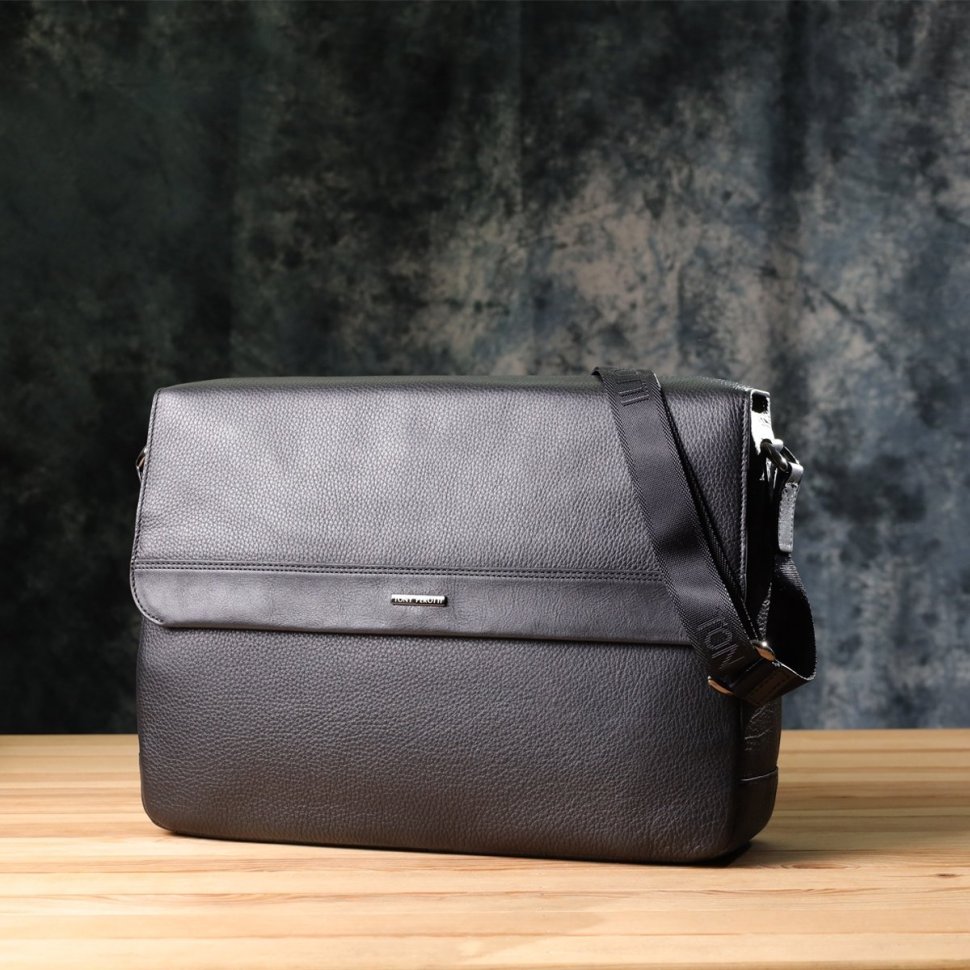Мужская сумка-мессенджер из натуральной итальянской кожи в черном цвете Tony Perotti 103315 modnotak фото №9