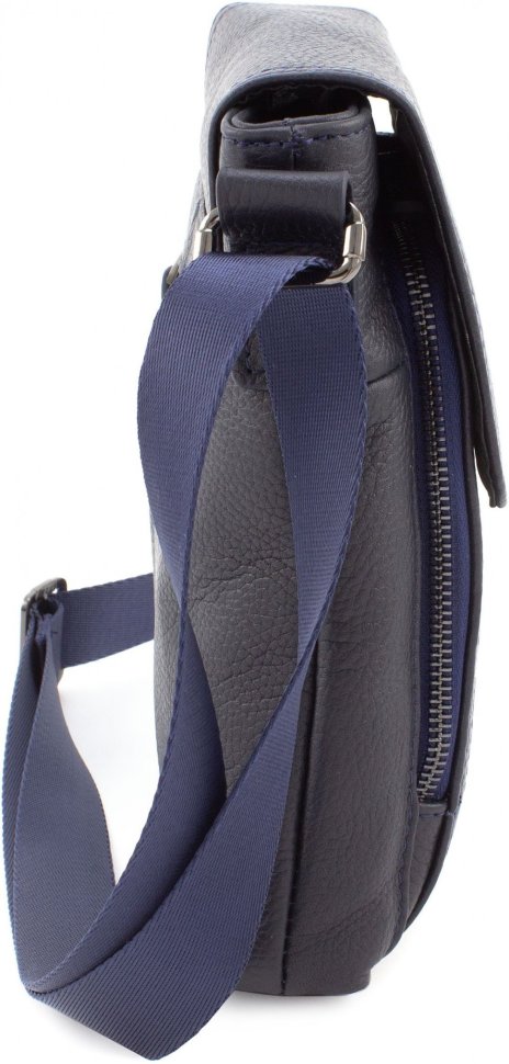 Мужская сумка синего цвета из натуральной кожи с клапаном на магнитах Leather Collection (11150)