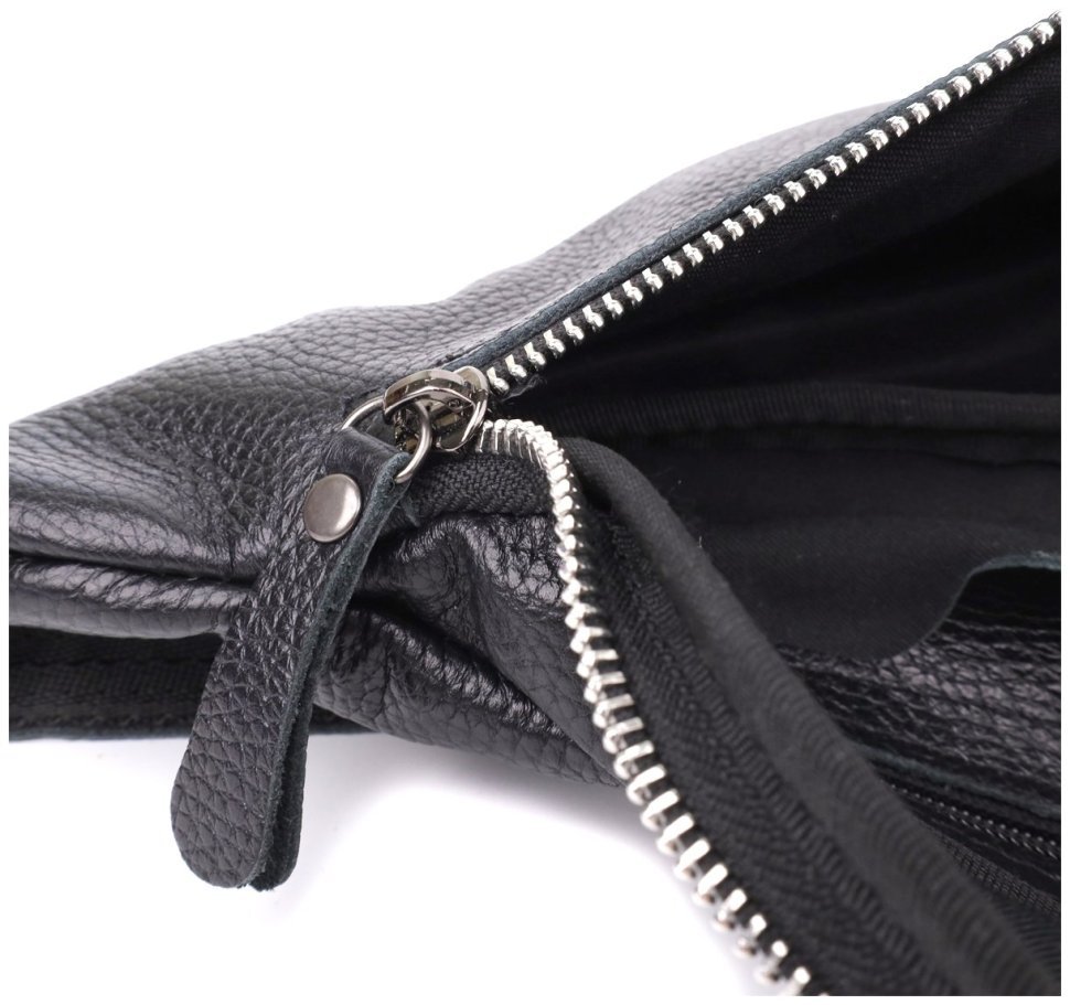 Вместительная мужская бананка из фактурной кожи черного цвета Shvigel 95315 modnotak фото №7