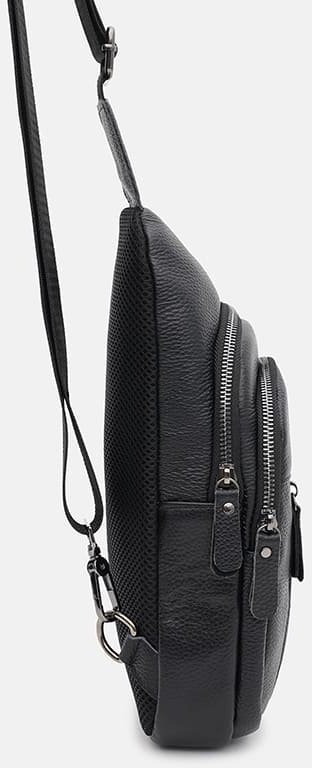 Мужской кожаный рюкзак-слинг черного цвета через плечо Keizer (56015)