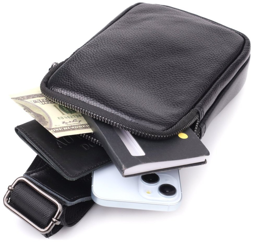 Вместительная мужская слинг-сумка из натуральной фактурной кожи черного цвета Vintage 98115 фото №8 Вместительная мужская слинг-сумка из натуральной фактурной кожи черного цвета Vintage 98115 modnotak фото №8