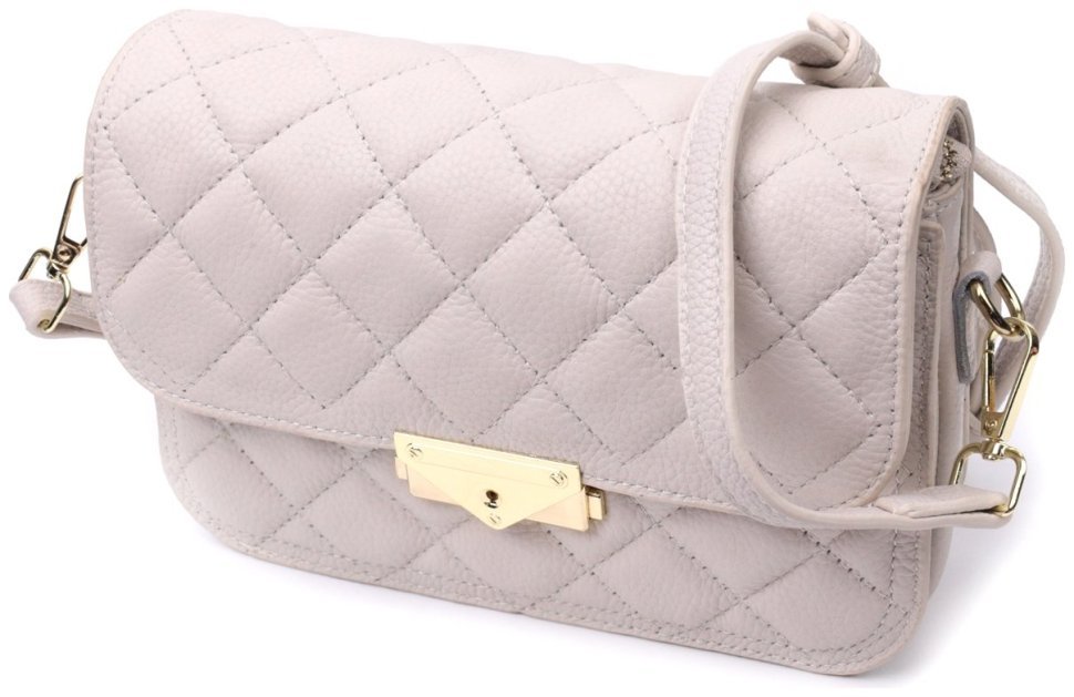 Кожаная женская сумка с необычной защелкой Vintage 22672 Белая фото №1 Кожаная женская сумка с необычной защелкой Vintage 22672 Белая modnotak фото №1