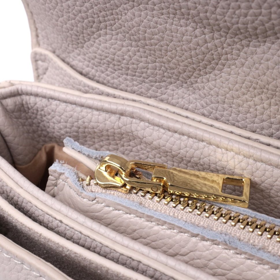 Кожаная женская сумка с необычной защелкой Vintage 22672 Белая фото №10 Кожаная женская сумка с необычной защелкой Vintage 22672 Белая modnotak фото №10