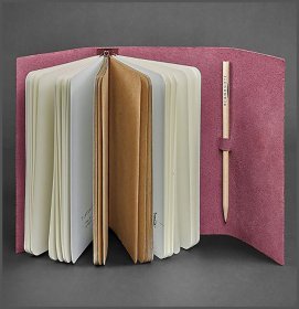 Женский блокнот (Софт-бук) с кожаной обложкой бордового цвета BlankNote (13716)