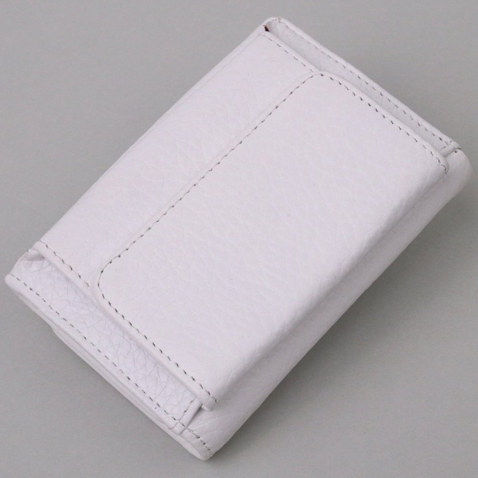 Білий жіночий гаманець із натуральної шкіри на кнопці KARYA (2421318)