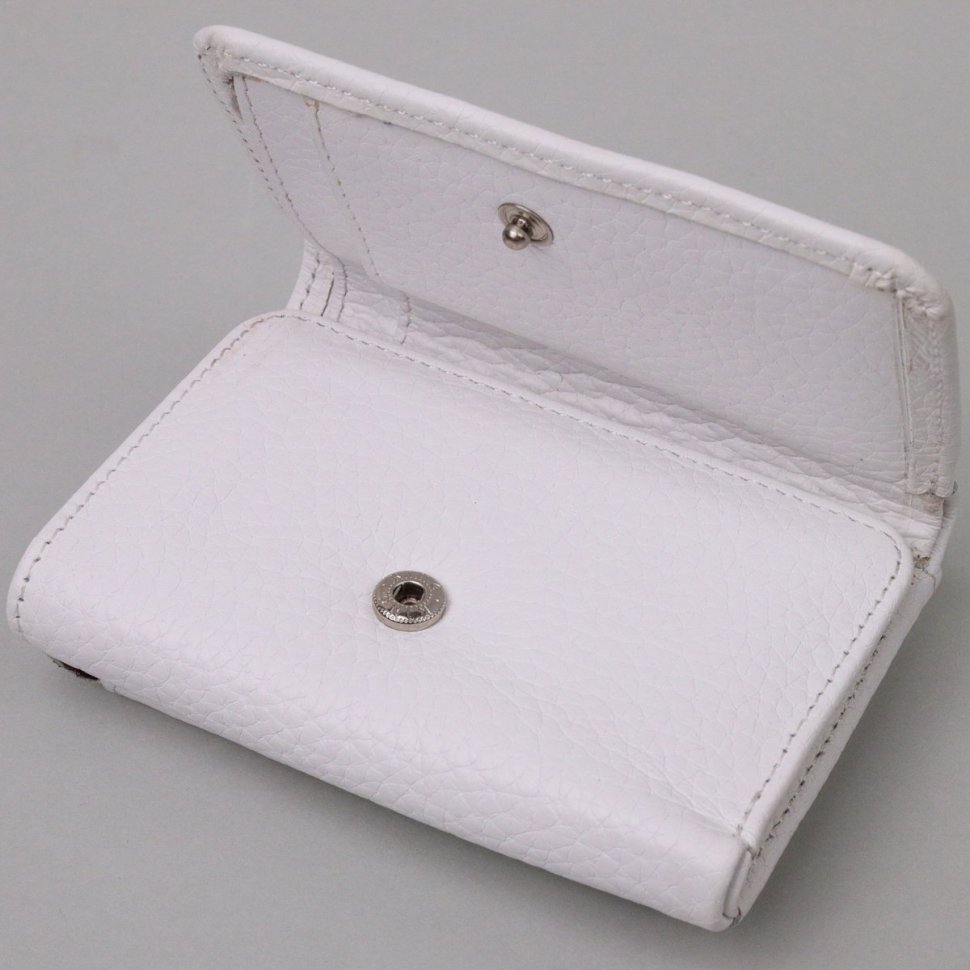 Белый женский кошелек из натуральной кожи на кнопке KARYA (2421318)