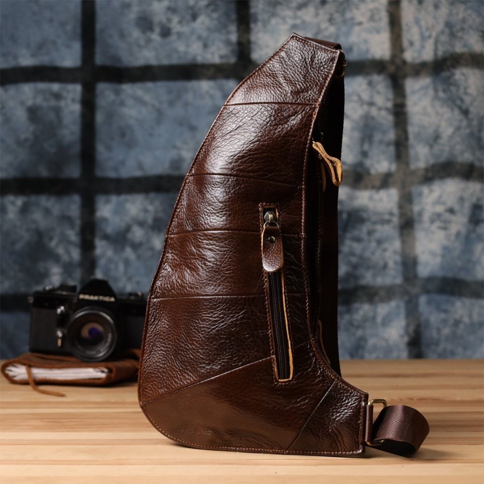 Вместительная мужская сумка слинг из натуральной кожи коричневого цвета Vintage 98116 фото №10 Вместительная мужская сумка слинг из натуральной кожи коричневого цвета Vintage 98116 modnotak фото №10