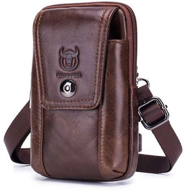 Вертикальная мужская коричневая сумка с ремешком на плечо BULL (19755)