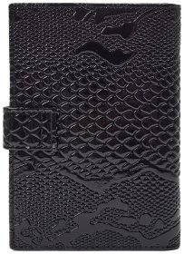 Черная кожаная обложка с фактурой под змею для паспорта и автодокументов Desisan 80217
