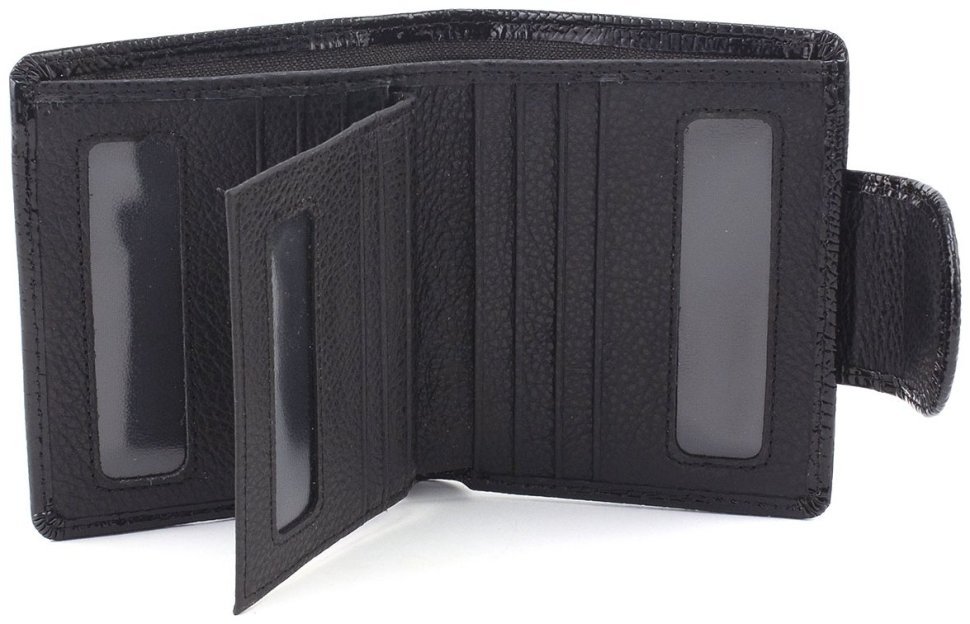 Чорний жіночий гаманець із лакованої шкіри під рептилію на магніті ST Leather 70817