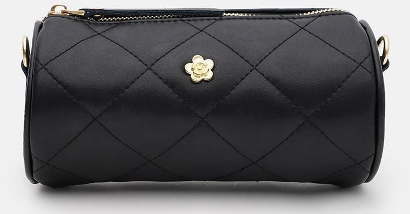 Женская кожаная сумка черного цвета с ремешком-цепочкой Keizer (56017)