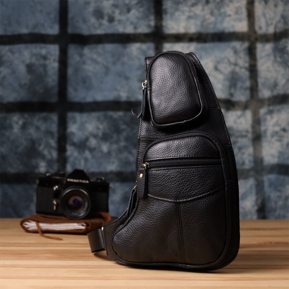 Городская большая мужская сумка-слинг из фактурной кожи черного цвета Vintage 98117 modnotak фото №9