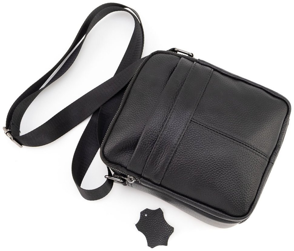 Компактна недорога чоловіча шкіряна сумка чорного кольору Leather Collection 90719 фото №5 Компактна недорога чоловіча шкіряна сумка чорного кольору Leather Collection 90719 modnotak фото №5