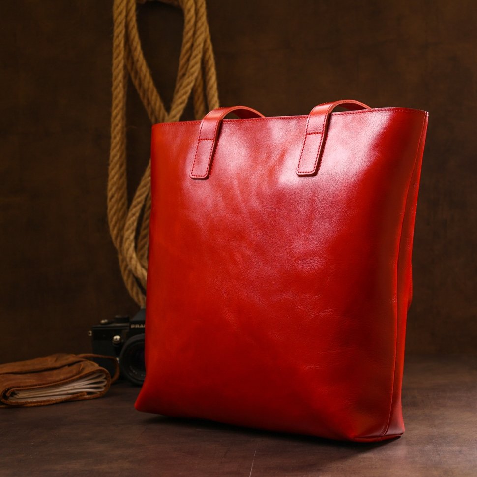 Яскрава жіноча сумка-шоппер із натуральної шкіри червоного кольору Shvigel (16366)