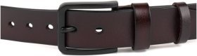 Чоловічий шкіряний ремінь коричневого кольору з чорною пряжкою Vintage (2420221)