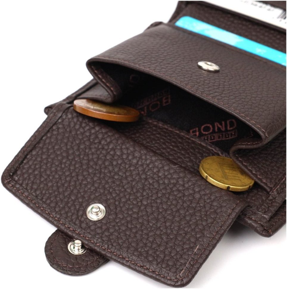 Коричневий чоловічий вертикальний гаманець із натуральної шкіри флотар на кнопці BOND (2422002)