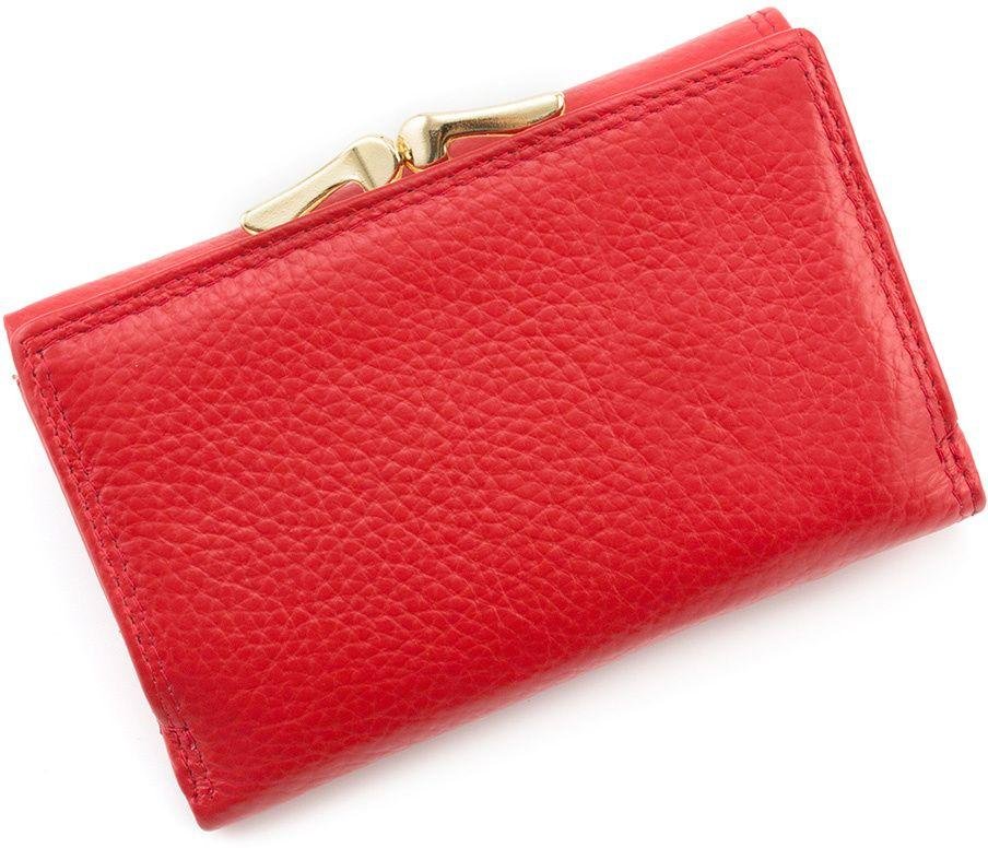 Червоний маленький гаманець із золотистою фурнітурою BOSTON (16261)