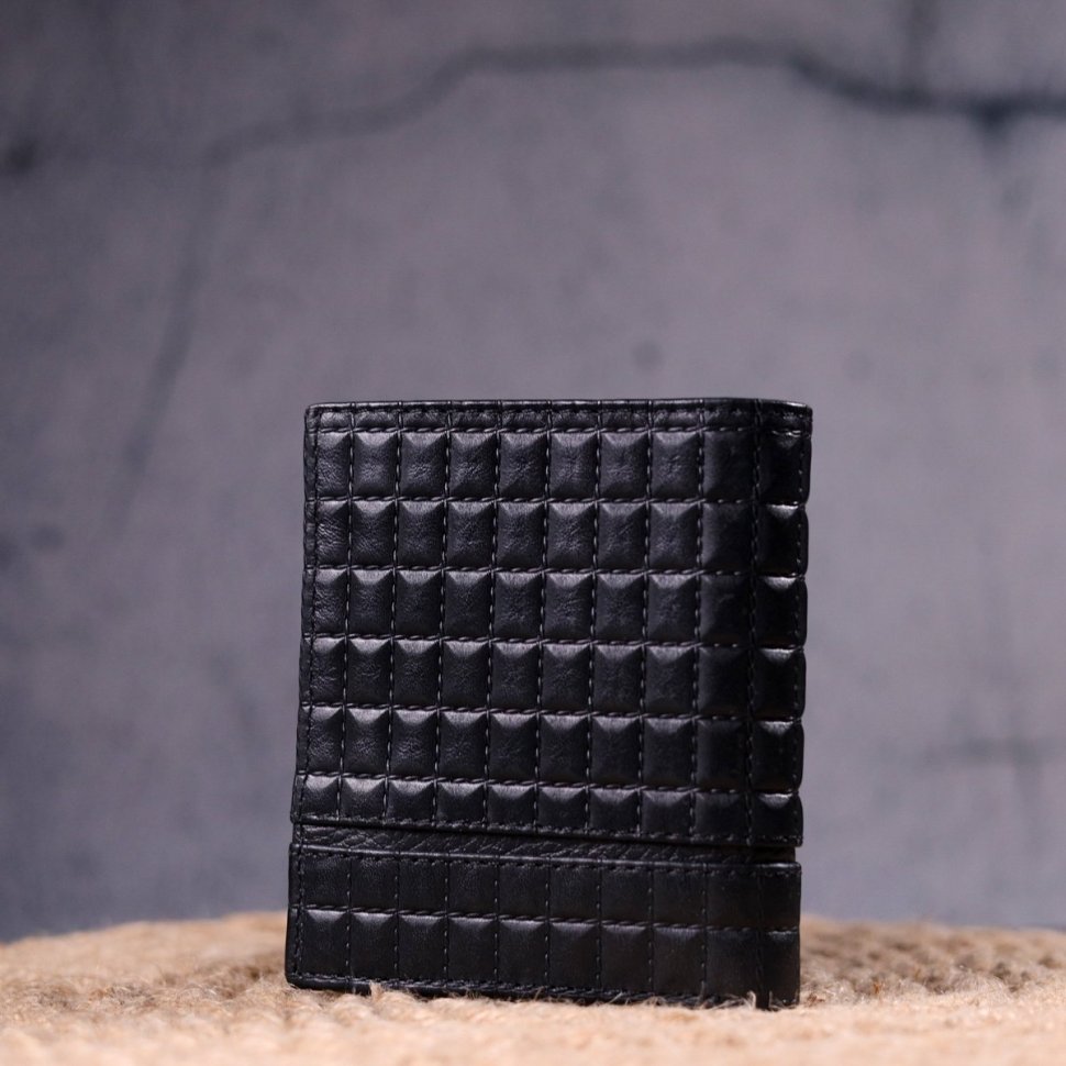 Черное мужское маленькое портмоне из натуральной стеганой кожи KARYA (2421321)
