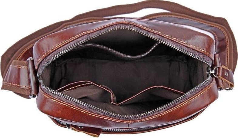 Вертикальная наплечная сумка из натуральной кожи коричневого цвета VINTAGE STYLE (14551)