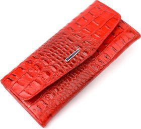 Червоний жіночий гаманець із фактурної шкіри під крокодила з клапаном KARYA (2421106)