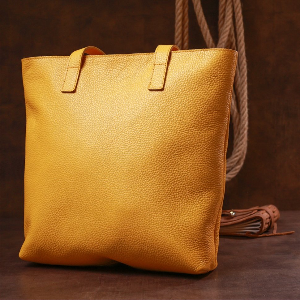 Крупная женская сумка-шоппер из натуральной кожи желтого цвета Shvigel (16358)