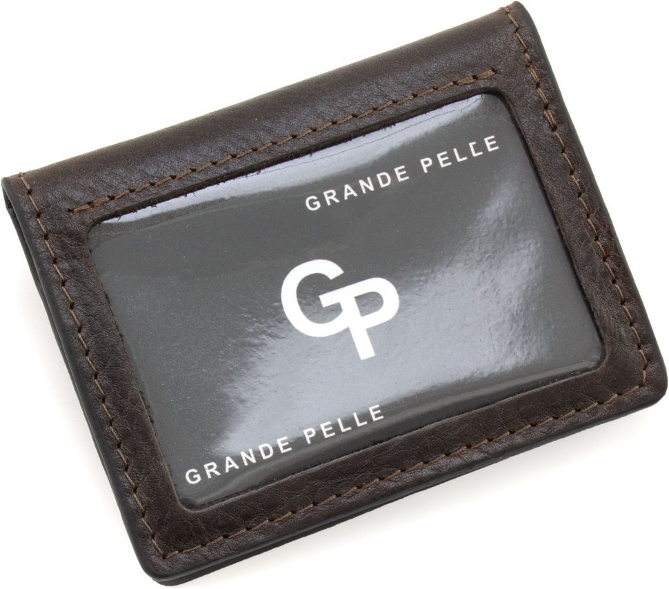 Шкіряна обкладинка для автодокументів шоколадного кольору на магнітах Grande Pelle 67820