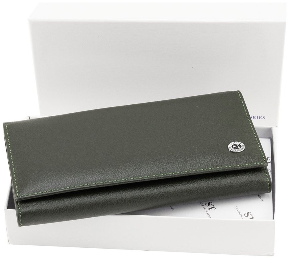 Женский кошелек из натуральной кожи зеленого цвета с большой монетницей ST Leather 90821 modnotak фото №12