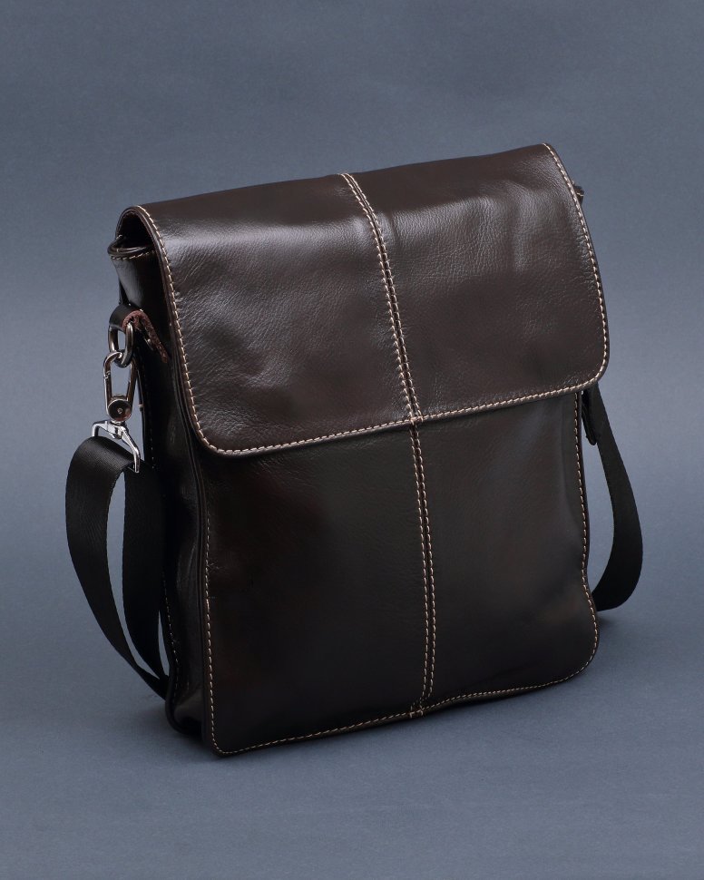 Мужская сумка-мессенджер через плечо из натуральной гладкой кожи коричневого цвета Bexhill (15804)