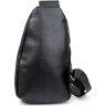 Мужская сумка-рюкзак через плечо черного цвета из кожзаменителя Vintage (20504) - 2