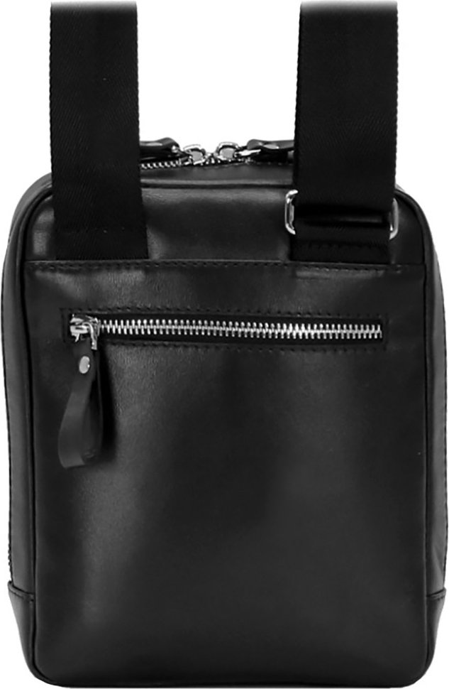 Мужская вертикальная сумка-планшет из гладкой кожи черного цвета Issa Hara (27053)